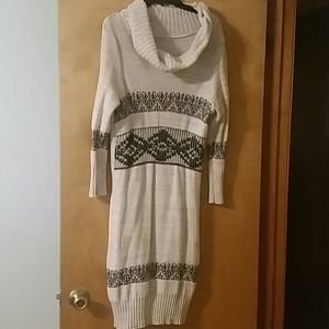 Sweater dress to the knees